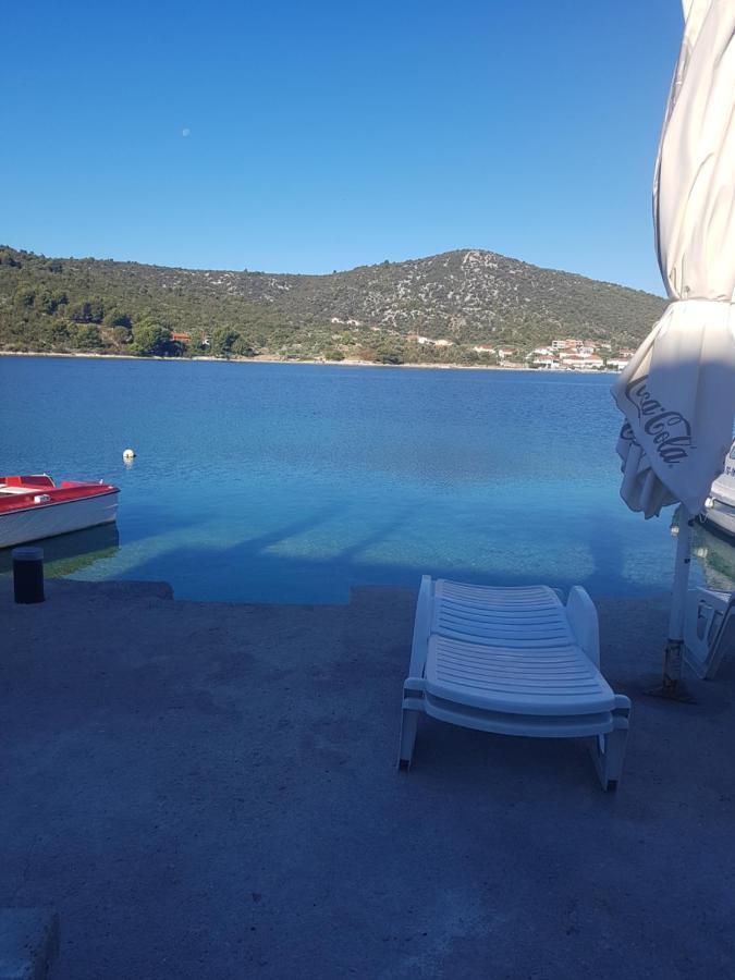 Apartments Selina Vinišće Kültér fotó