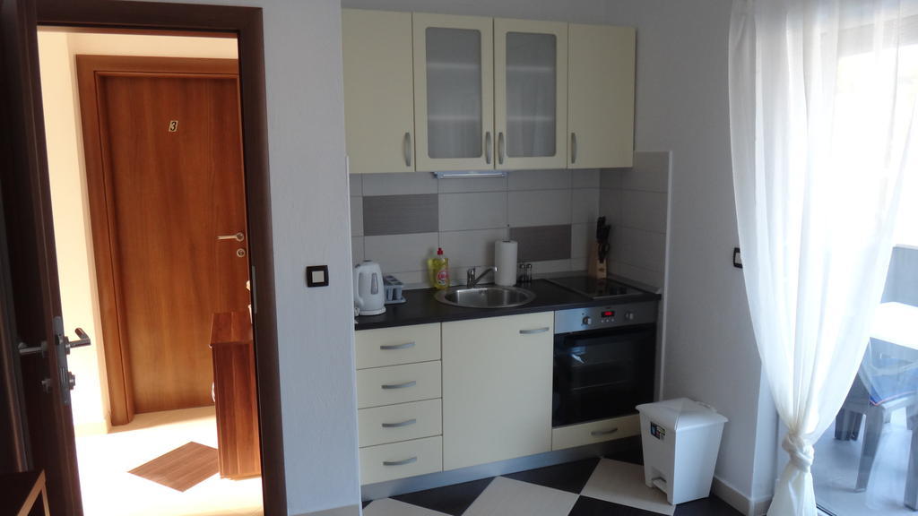 Apartments Selina Vinišće Kültér fotó