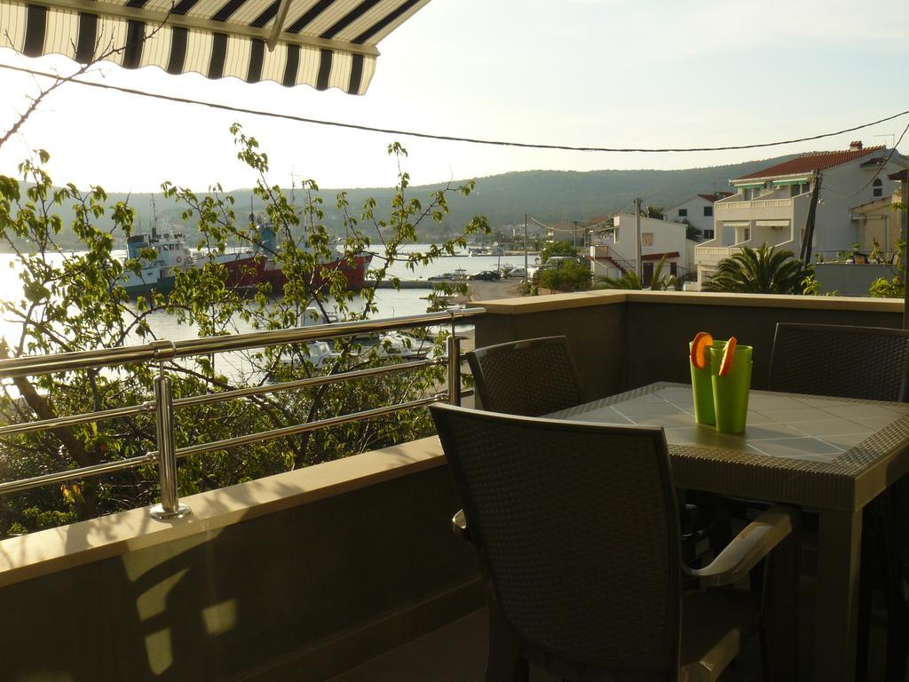 Apartments Selina Vinišće Szoba fotó